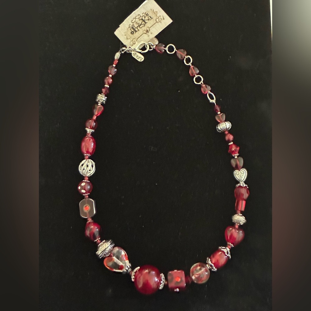 Treska NWT beaded Necklace Red and silver beads, crown charms on necklace
